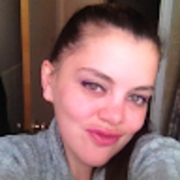 Meet your Posher, Becky - Picture 1 of 1